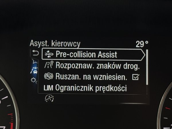 Zdjęcie samochodu 32