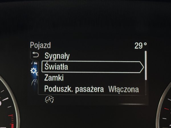 Zdjęcie samochodu 35
