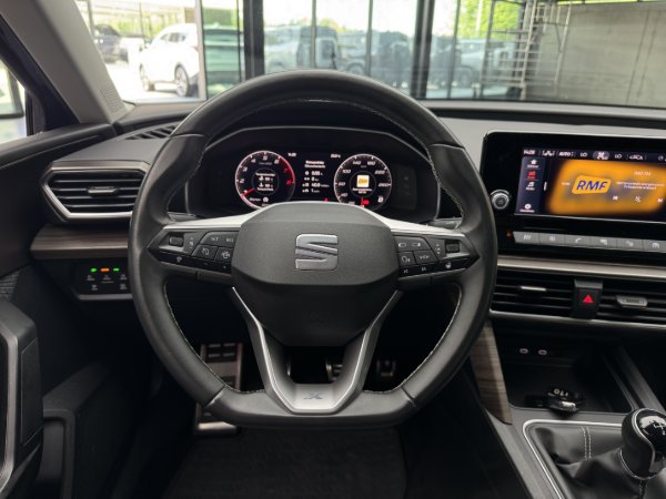 Zdjęcie samochodu 17