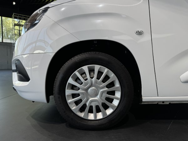 Zdjęcie samochodu 20