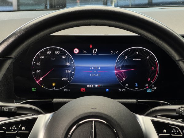 Zdjęcie samochodu 17