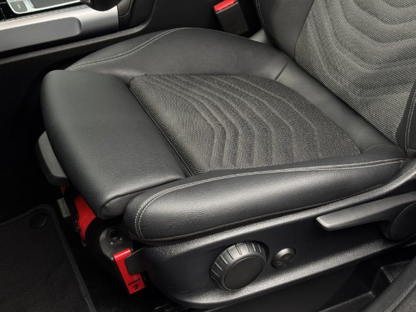 Zdjęcie samochodu 12