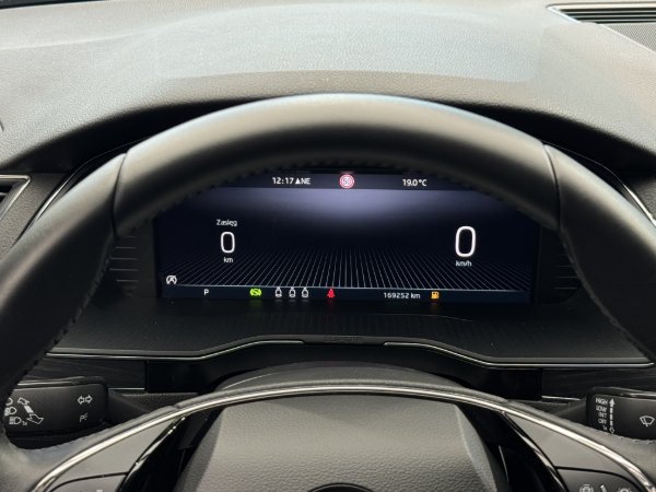Zdjęcie samochodu 18
