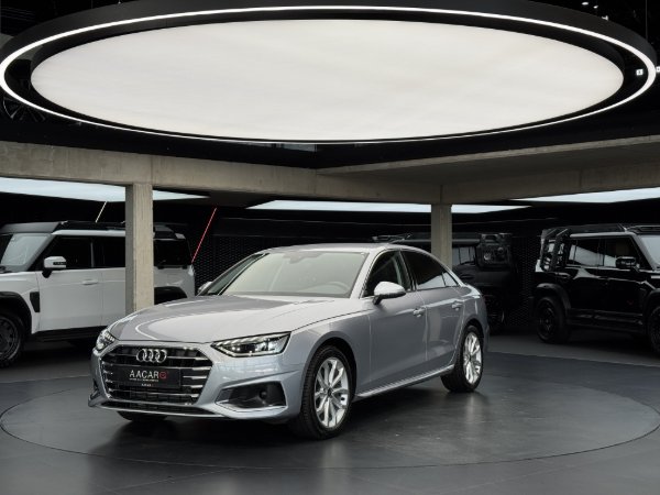 Audi A4 Limousine